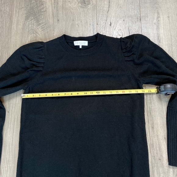 Wayf NWOT Lola Puff Sleeve Black Sweater Dress Size Medium - Picture 3 of 10